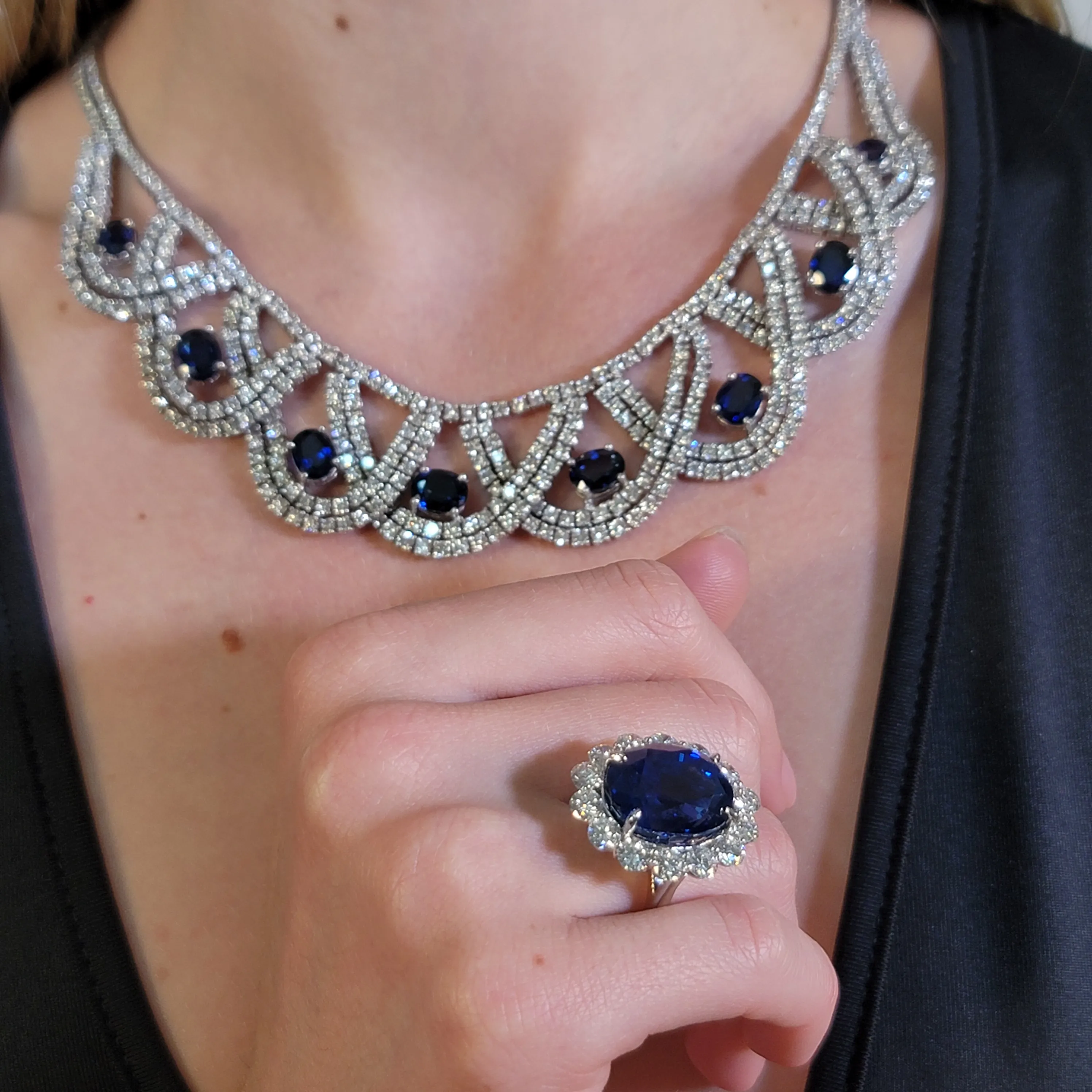 who do i go to for selling jewelry